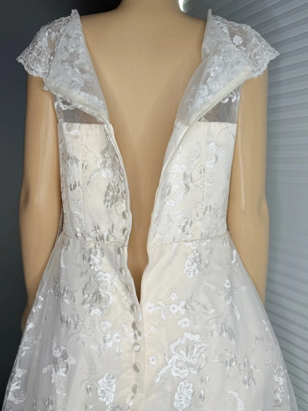 Cap-Sleeve Lace Tea-Length Wedding Dress in Ivory - Picture 5 of 7